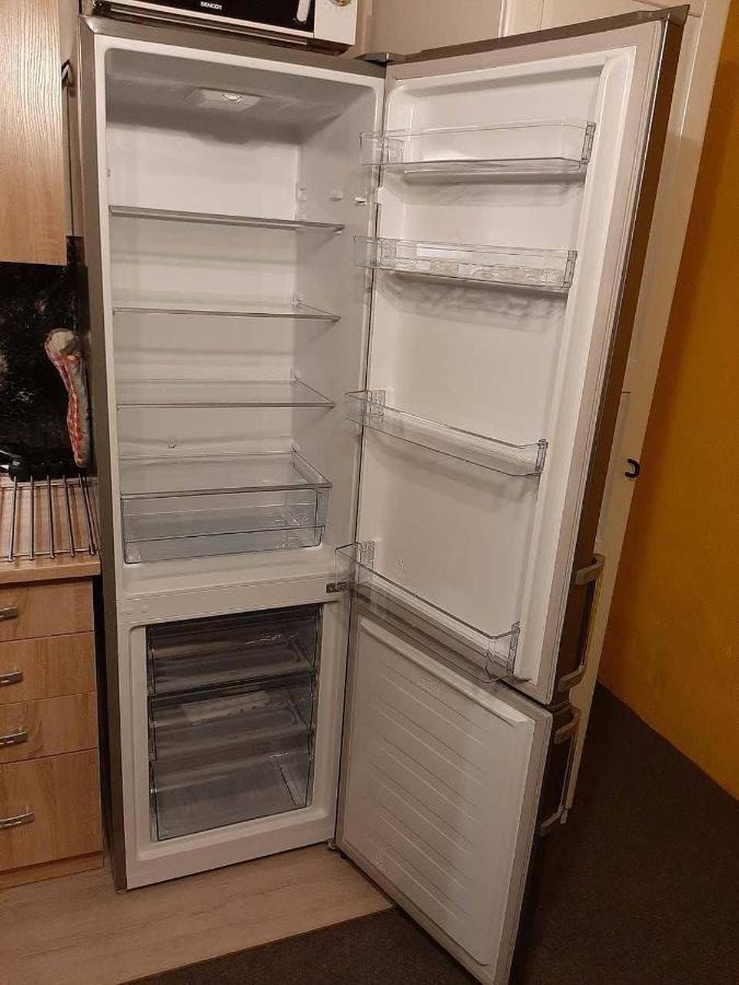 Apartmany Maksicky Policka Luaran gambar