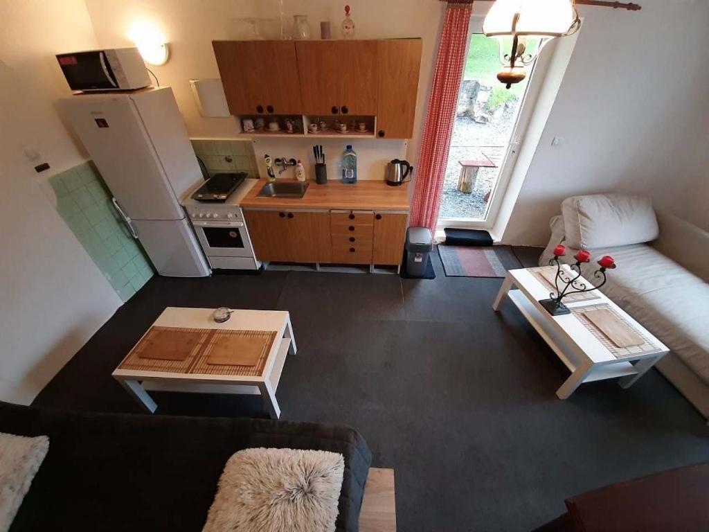 Apartmany Maksicky Policka Luaran gambar