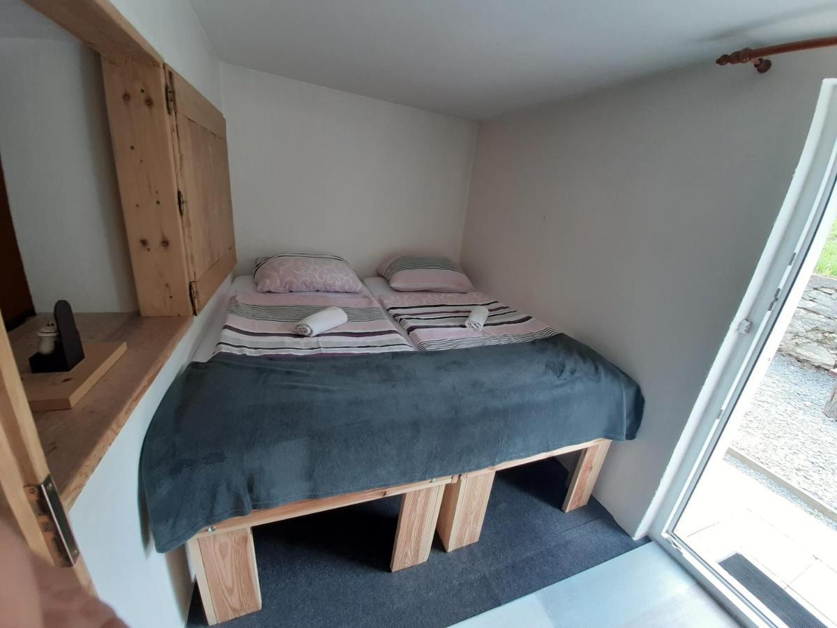 Apartmany Maksicky Policka Luaran gambar