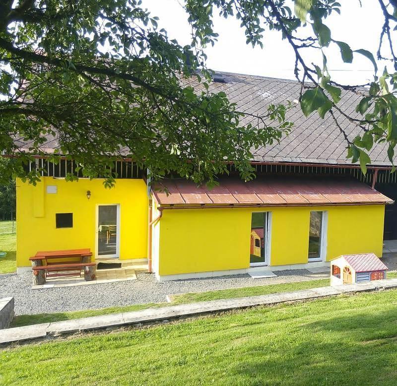 Apartmany Maksicky Policka Luaran gambar